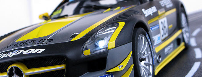 Carrera Digital 124 - Merdedes SLS AMG GT3 Erebus Motorsports (23795)