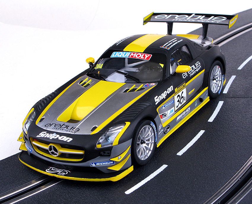 Carrera Digital 124 - Merdedes SLS AMG GT3 Erebus Motorsports - seitlich